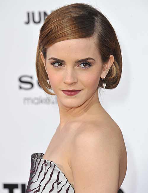 17. Bronze Toned Brunette Bob