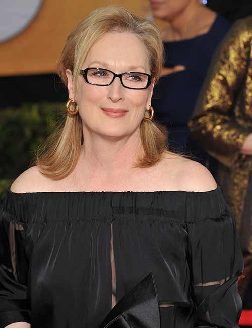 1. Simple Shoulder Length Hair