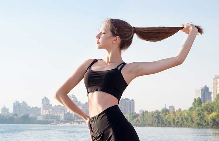 1. Strengthens And Repairs Hair