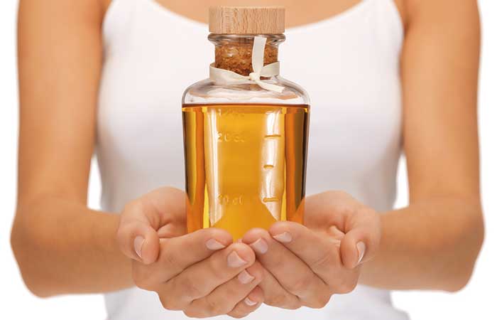 10 Best Essential Oils For Treating Head Lice