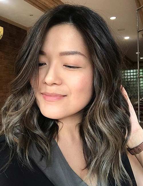 Partial Bronde Highlights